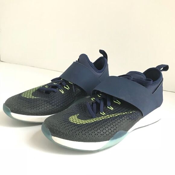 Nike Air Sz 7.5 Zoom Strong Running/ Training Shoe - Picture 1 of 6
